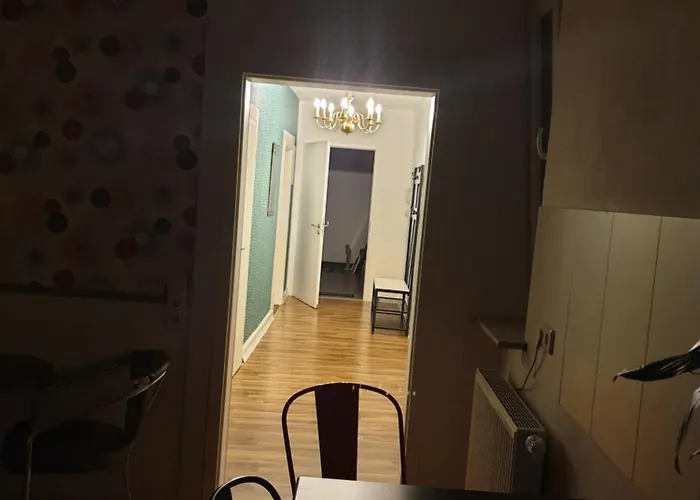 Apartment Final Destination Fly Away *