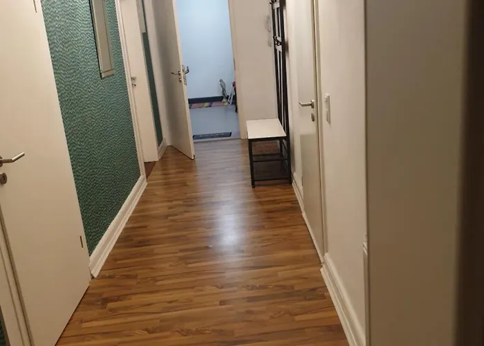 Apartment Final Destination Fly Away